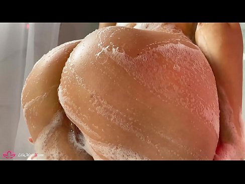 ❤️ سبزه با ارتعاش گربه خودارضایی می کند تا ارگاسم شدید در دوش گرفتن پورنو در fa.redpornpictures.ru ❤